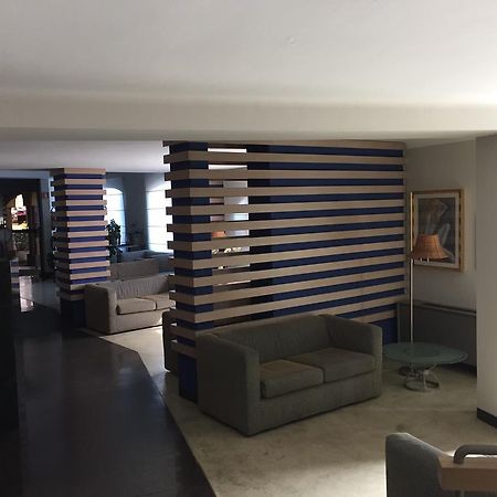 Albergo Della Corona Binasco Buitenkant foto