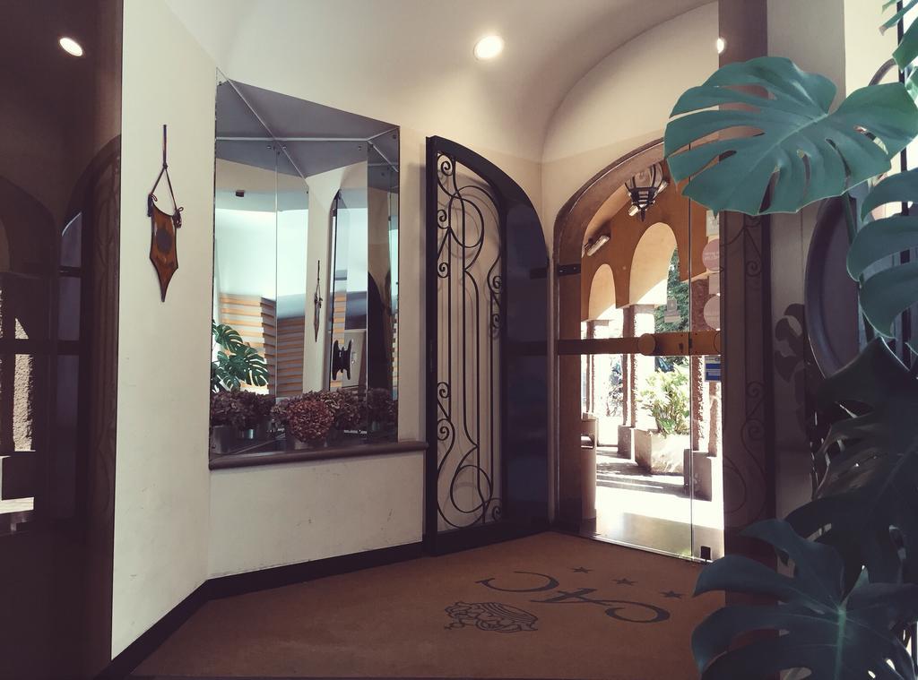 Albergo Della Corona Binasco Buitenkant foto